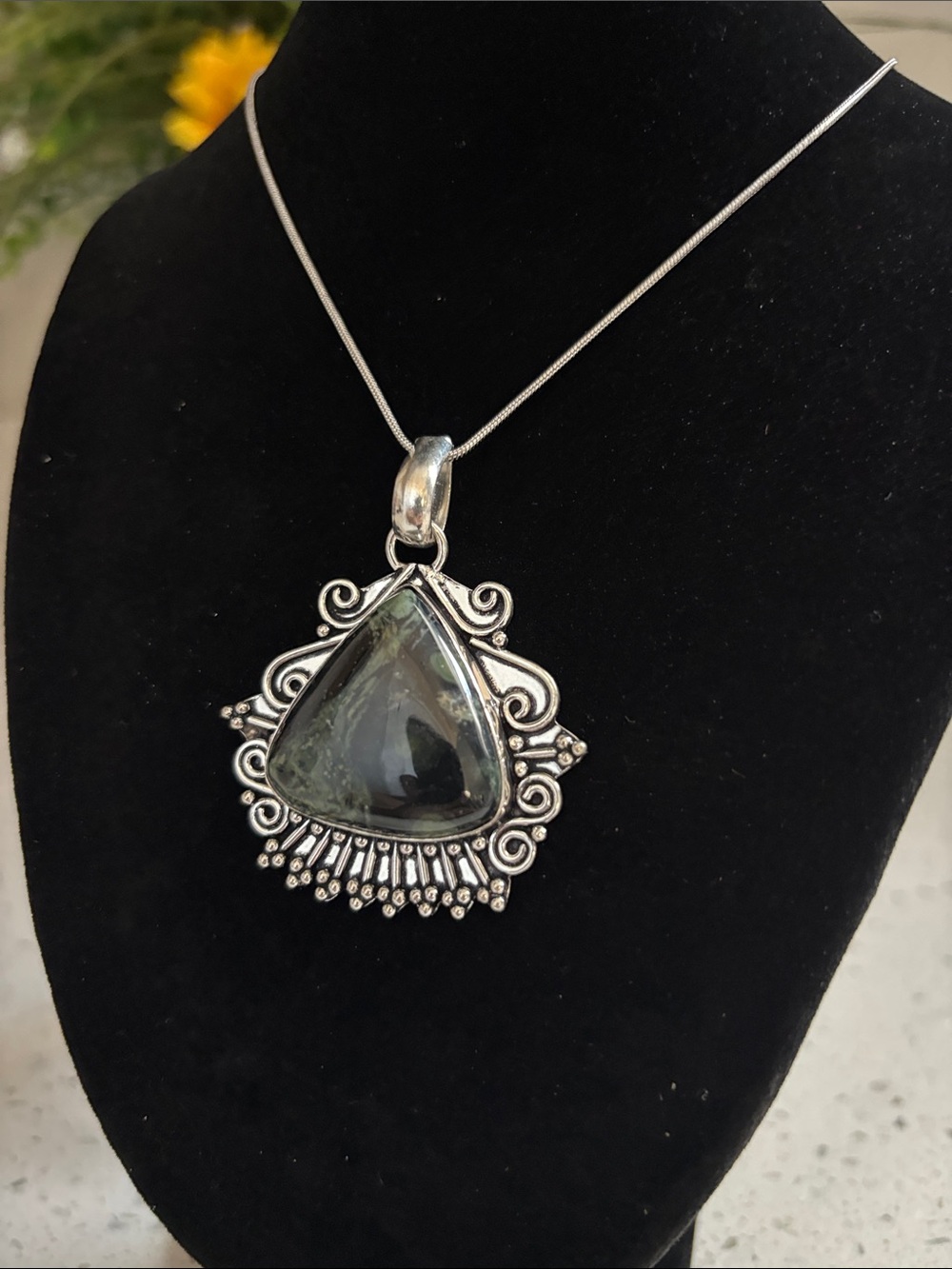 Sterling Silver Green Star Galaxy Gemstone Pendant Necklace - Picture 3 of 7